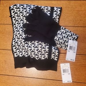 Michael Kors | Black & White Logo Scarf & Gloves